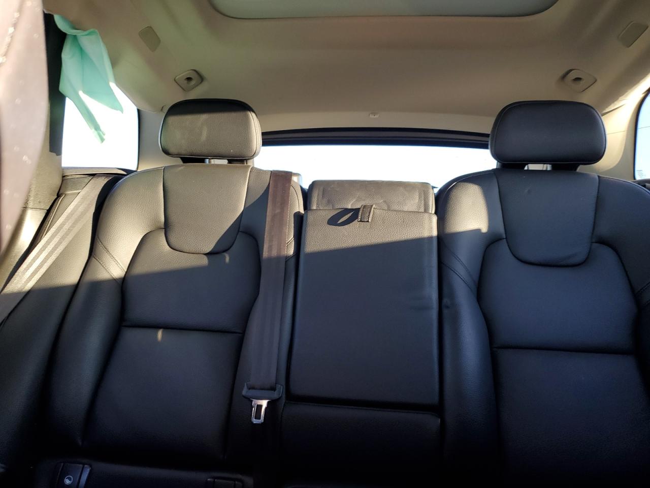 2022 VOLVO XC60 T8 RECHARGE INSCRIPTION EXPRESS VIN:YV4H60DZ1N1031931