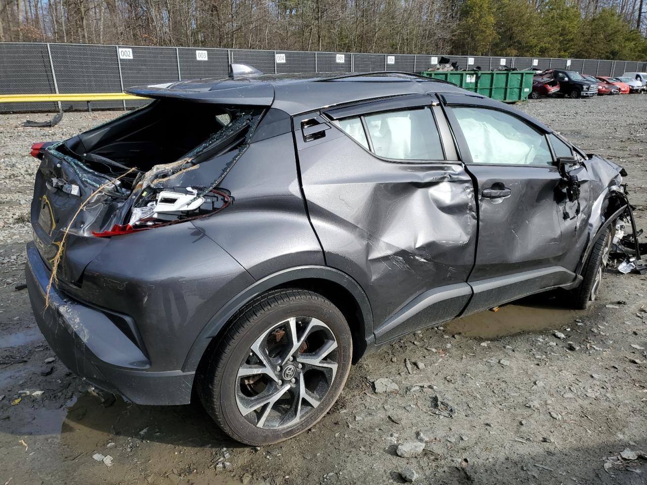 2022 TOYOTA C-HR XLE VIN:NMTKHMBX8NR140609