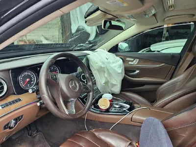 2016 Mercedes-Benz E 220 VIN: