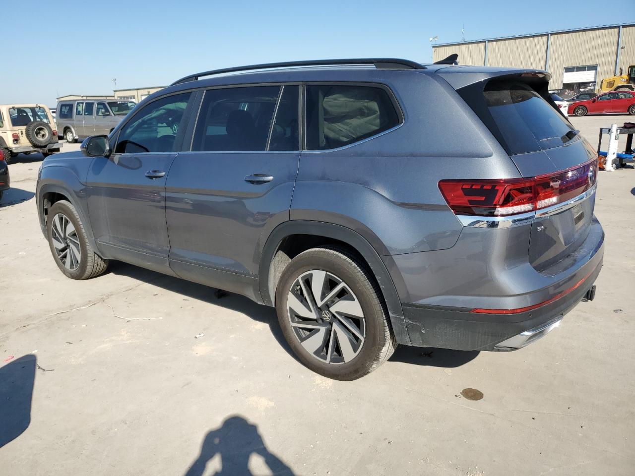 2024 VOLKSWAGEN ATLAS SE VIN:1V2WR2CA4RC546357