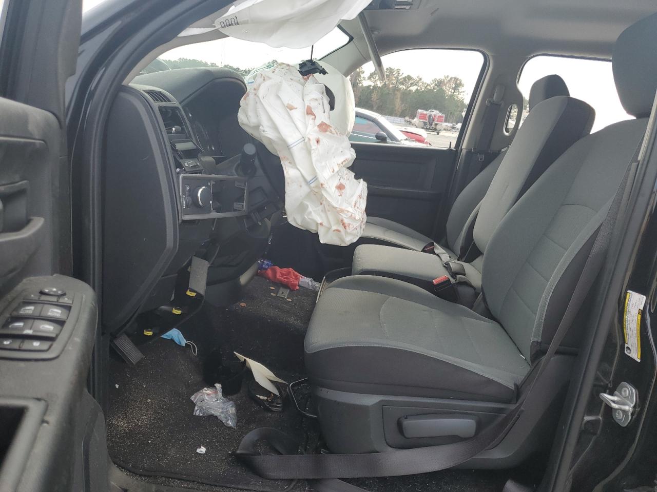 2022 RAM 1500 CLASSIC TRADESMAN VIN:3C6RR7KG3NG341211