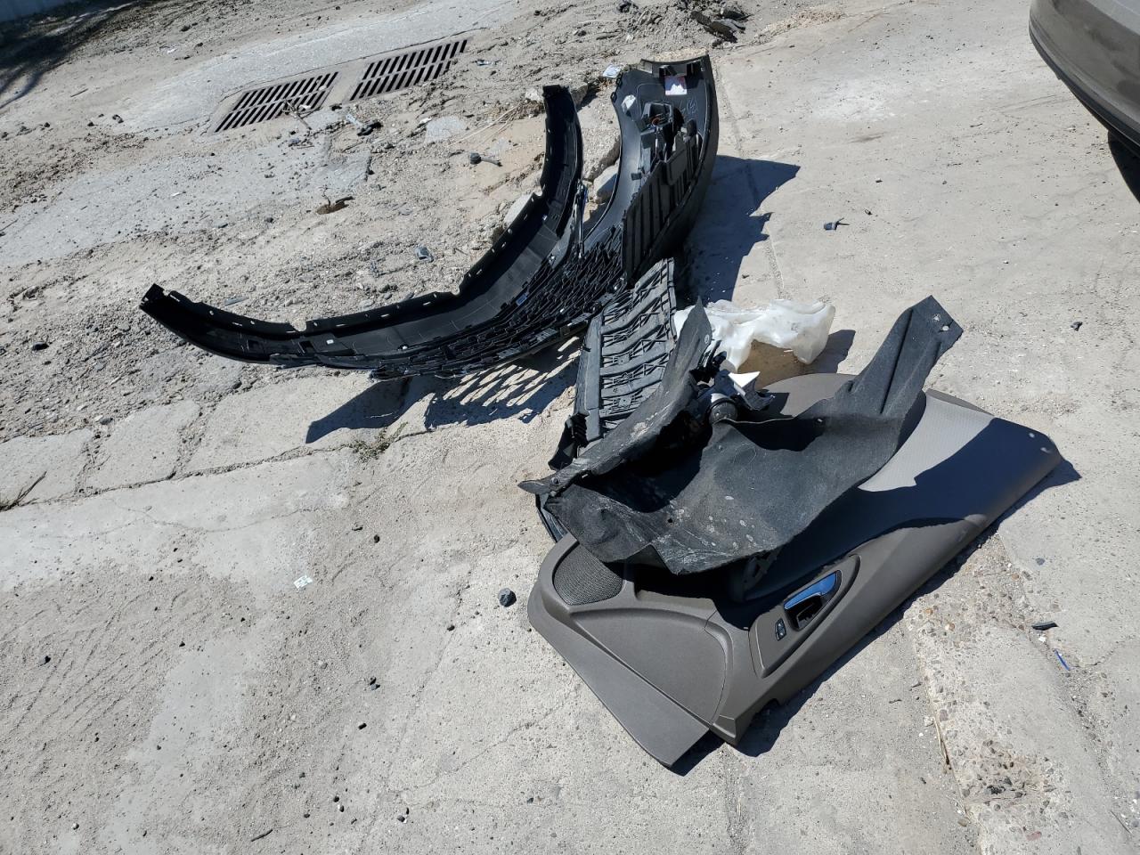 2022 CHEVROLET MALIBU LT VIN:1G1ZD5ST8NF156736