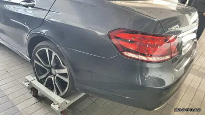 2016 Mercedes-Benz E 220 WDDHF0AB6GB182390 VIN:WDDHF0AB6GB182390