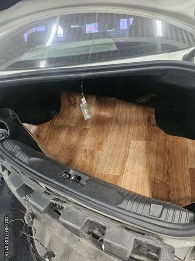 2015 Jaguar XF VIN: