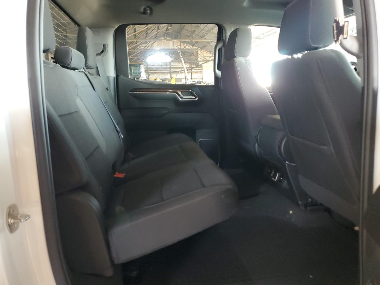 2024 CHEVROLET SILVERADO K1500 LT VIN:1GCPDDEK2RZ209978