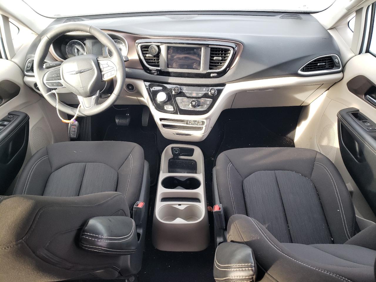 2023 CHRYSLER VOYAGER LX VIN:2C4RC1CGXPR550769