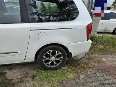 2014 Kia Carnival VIN: