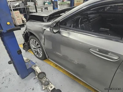 2019 Lexus ES 300 VIN: