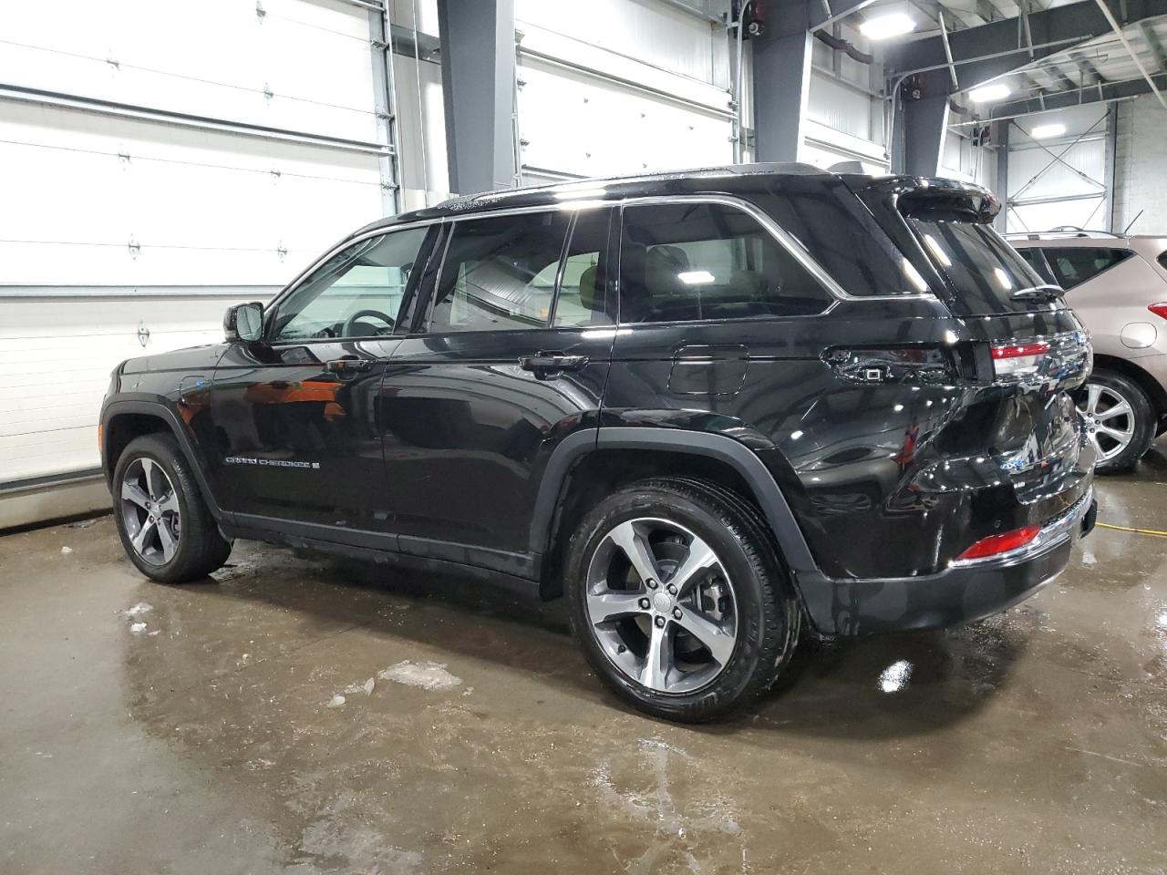 2023 JEEP GRAND CHEROKEE LIMITED 4XE VIN:1C4RJYB68PC588792