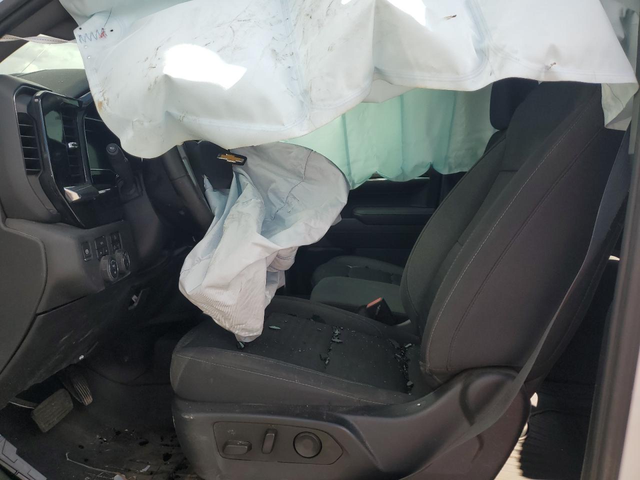 2024 CHEVROLET SILVERADO K1500 LT VIN:1GCUDDE85RZ289395