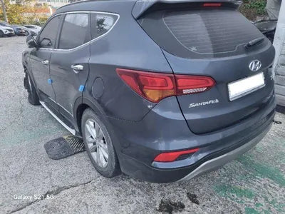 2016 Hyundai Santa FE KMHSW81UBGU695225 VIN:KMHSW81UBGU695225