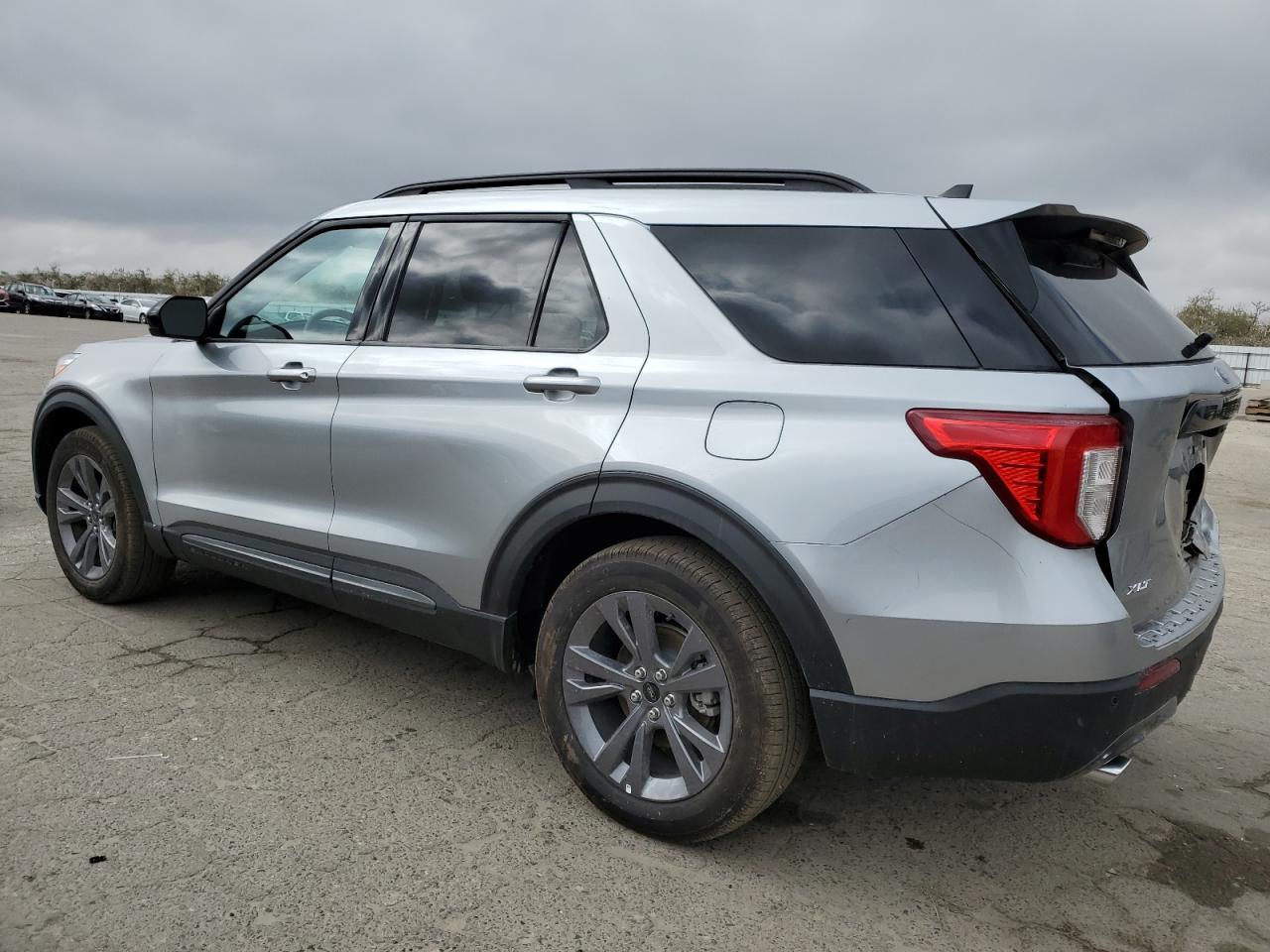 2024 FORD EXPLORER XLT VIN:1FMSK7DHXRGA32630