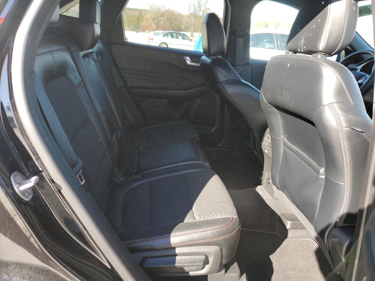 2023 FORD ESCAPE ST LINE VIN:1FMCU0MN8PUB31053