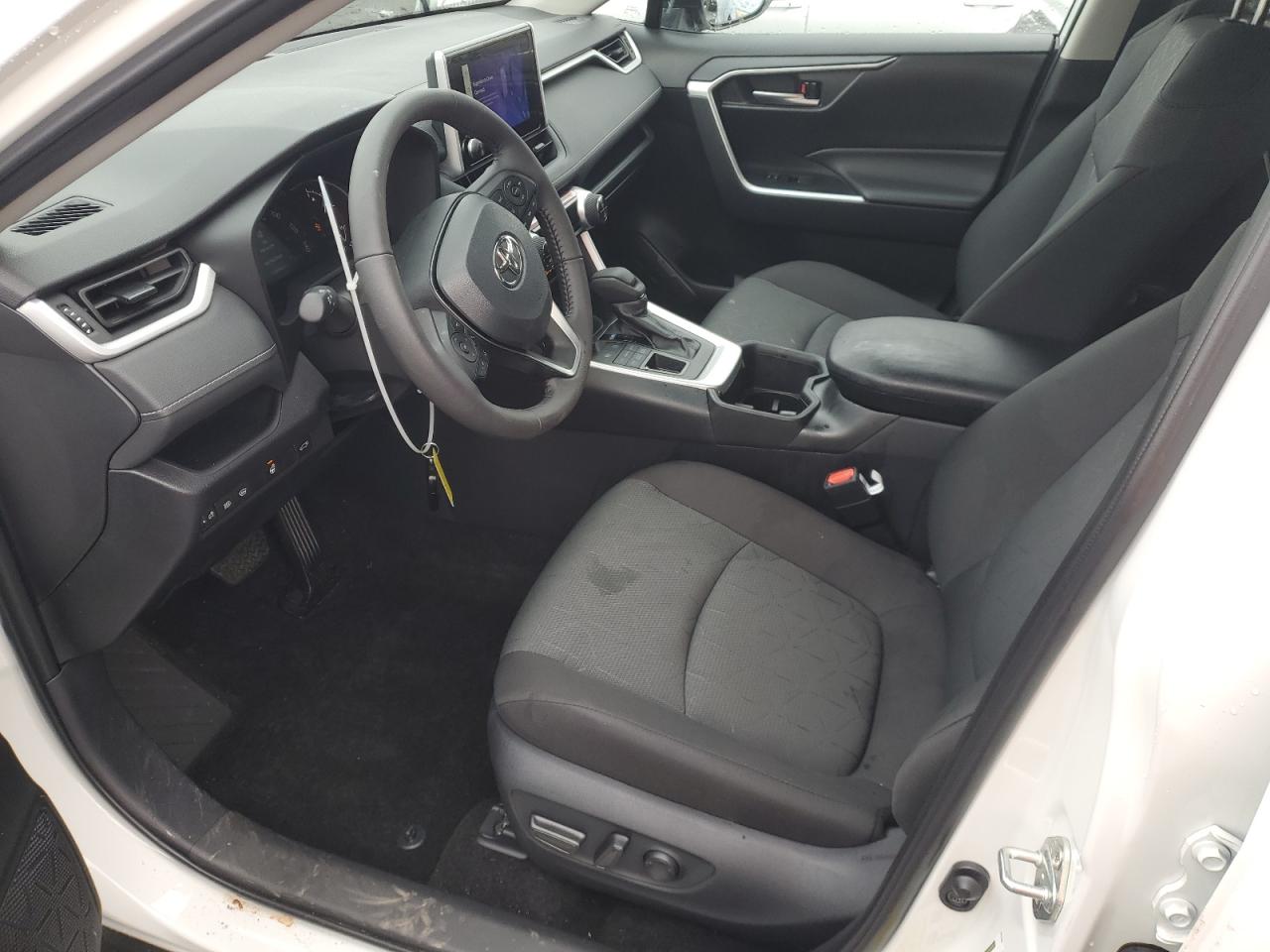 2024 TOYOTA RAV4 XLE VIN:2T3P1RFV0RC475872