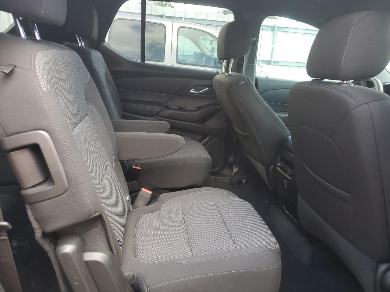 2023 CHEVROLET TRAVERSE LT VIN:1GNERGKW2PJ302259