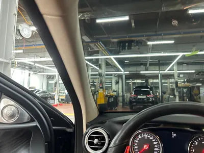 2018 Mercedes-Benz E 220 WDDZF0FB7JA405384 VIN:WDDZF0FB7JA405384