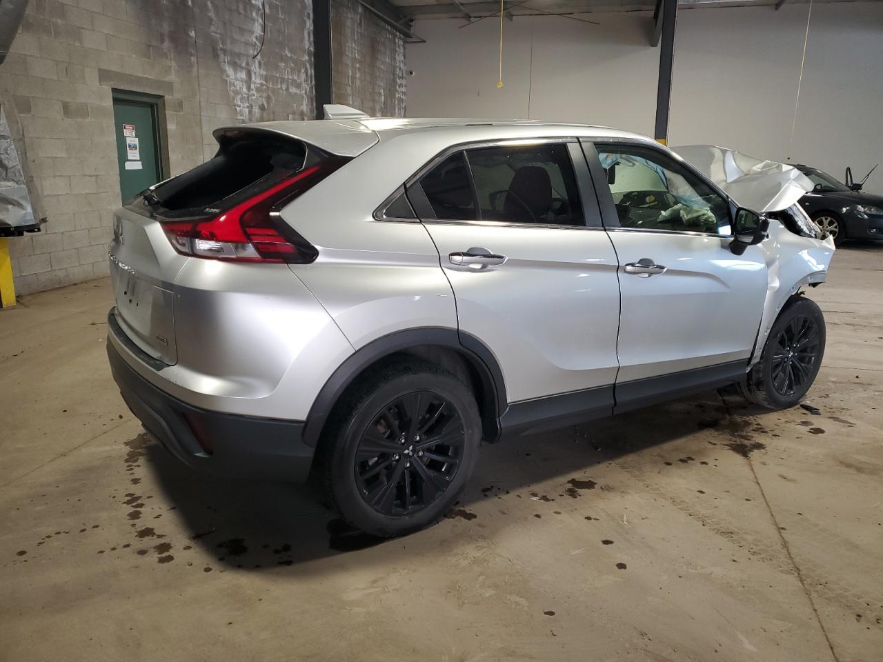 2022 MITSUBISHI ECLIPSE CROSS LE VIN:JA4ATVAA4NZ000726