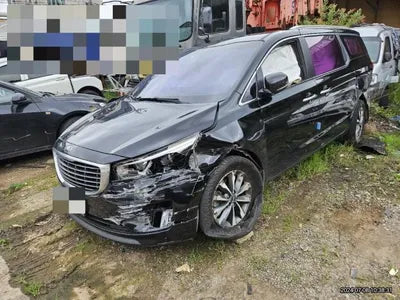 2015 Kia Carnival VIN: