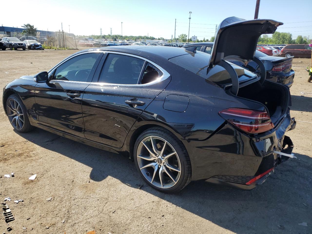 2022 GENESIS G70 BASE VIN:KMTG34TA6NU102387