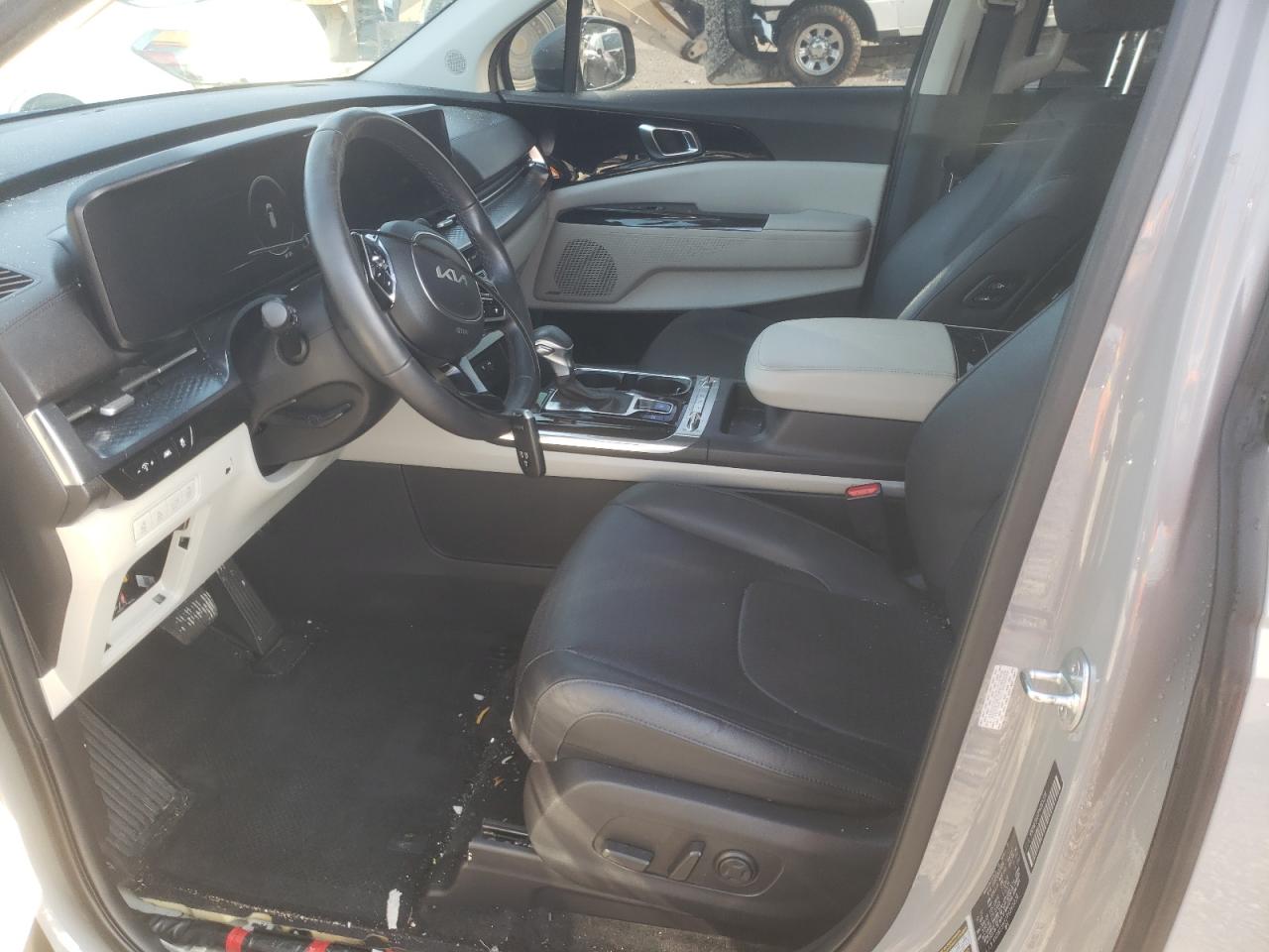 2023 KIA CARNIVAL SX VIN:KNDNE5H31P6265228