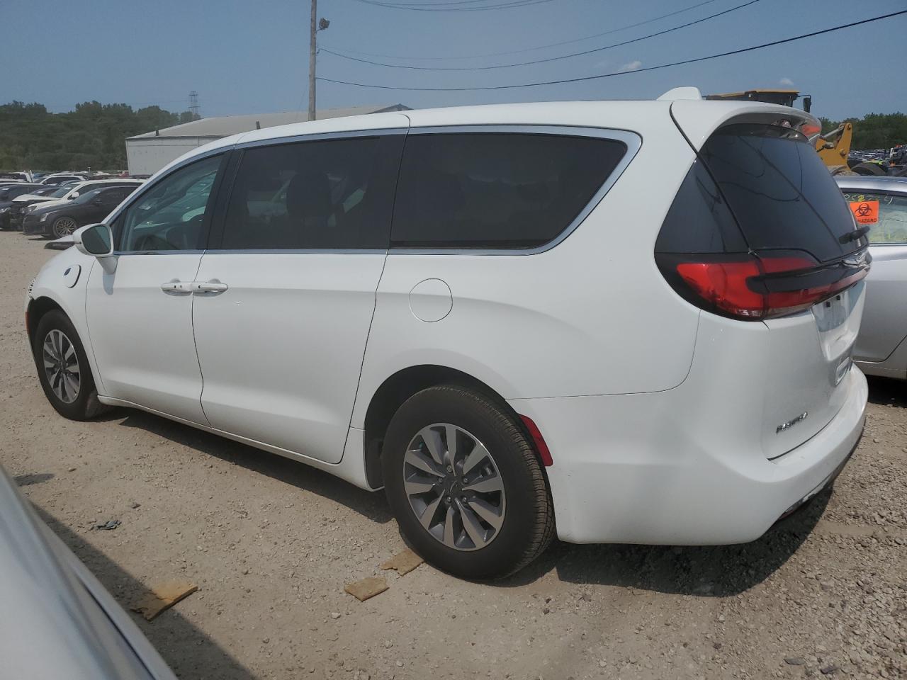 2022 CHRYSLER PACIFICA HYBRID TOURING L VIN:2C4RC1L76NR236288