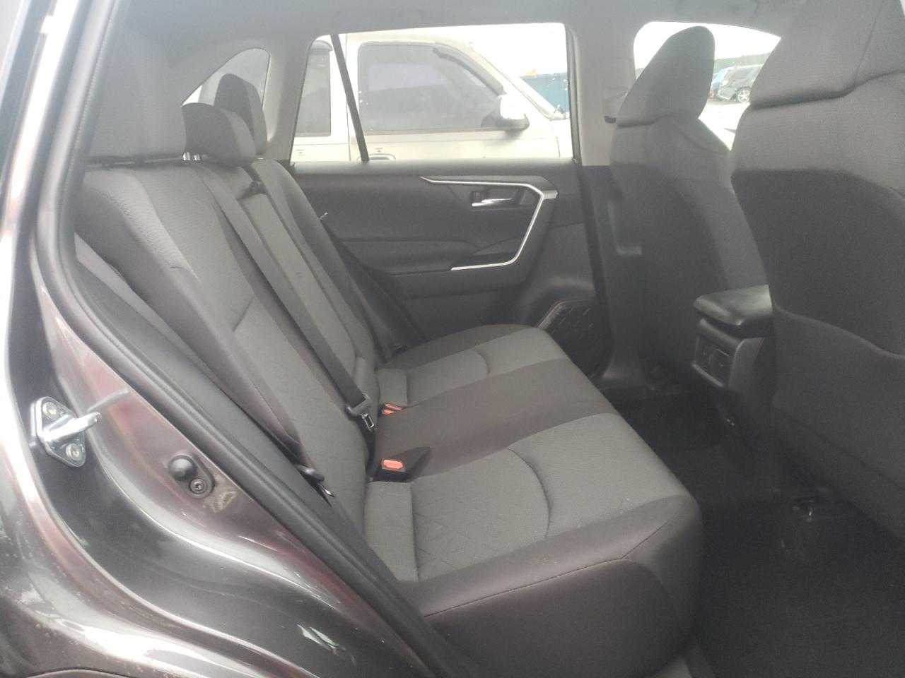 2024 TOYOTA RAV4 XLE VIN:2T3P1RFV5RC417367