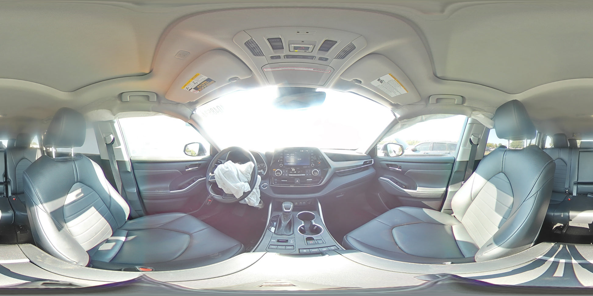 2022 TOYOTA HIGHLANDER XLE VIN:5TDGZRBH1NS163062