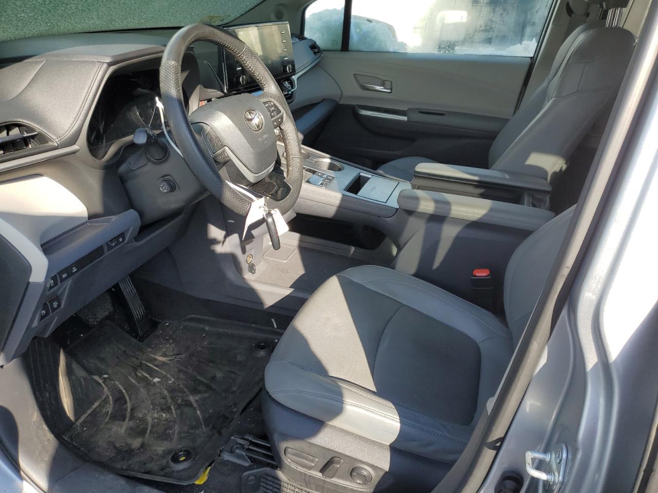 2023 TOYOTA SIENNA LIMITED VIN:5TDZSKFC1PS098137