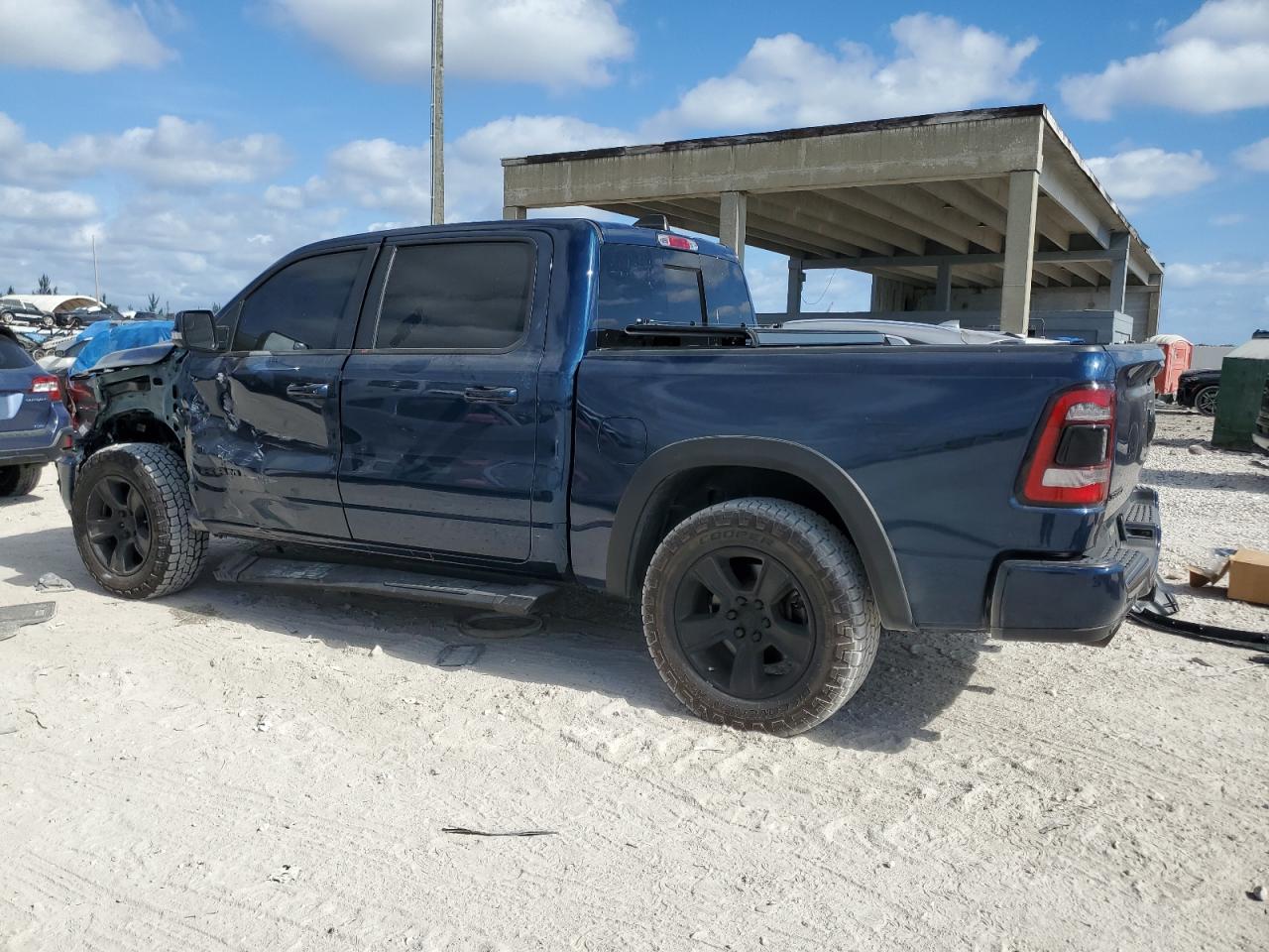 2022 RAM 1500 SPORT VIN:1C6SRFVT9NN453460