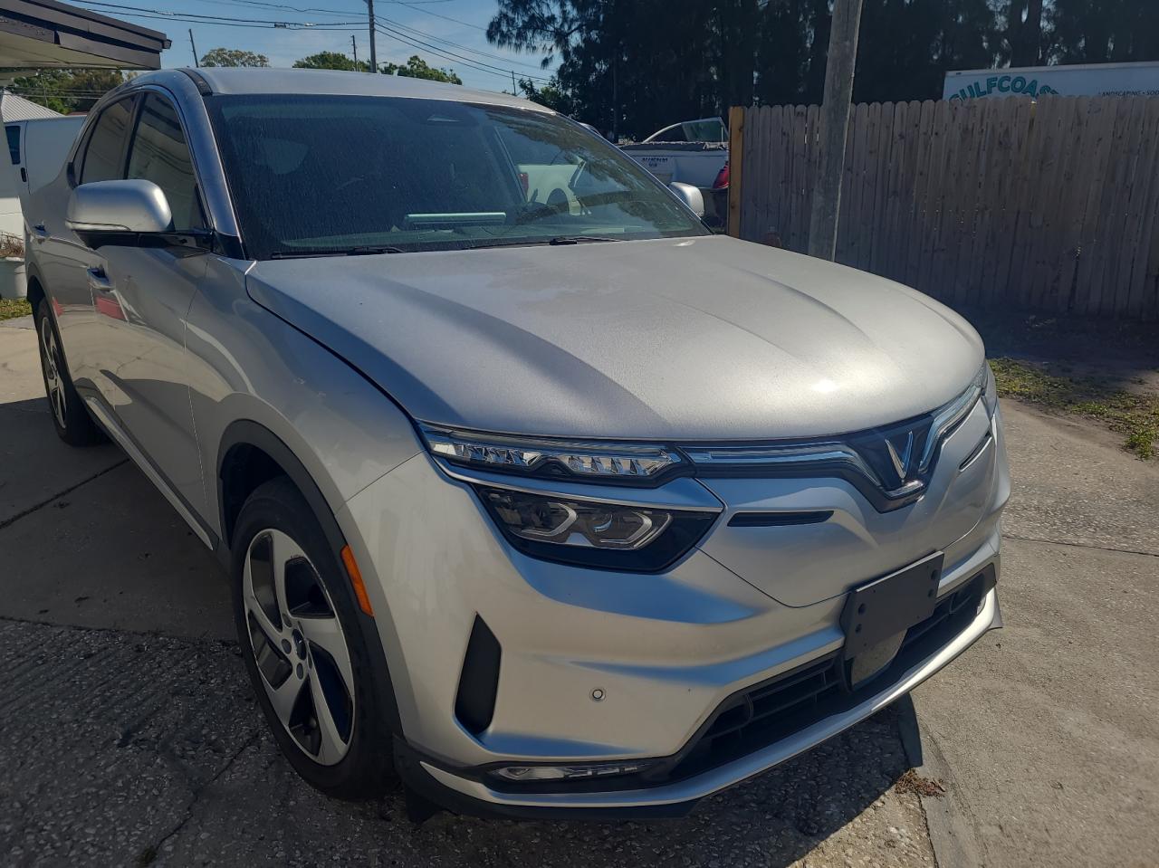 2023 VINFAST TRADING AND PRODUCTION LLC VF 8 ECO VIN:RLLV1AEB5PH002749