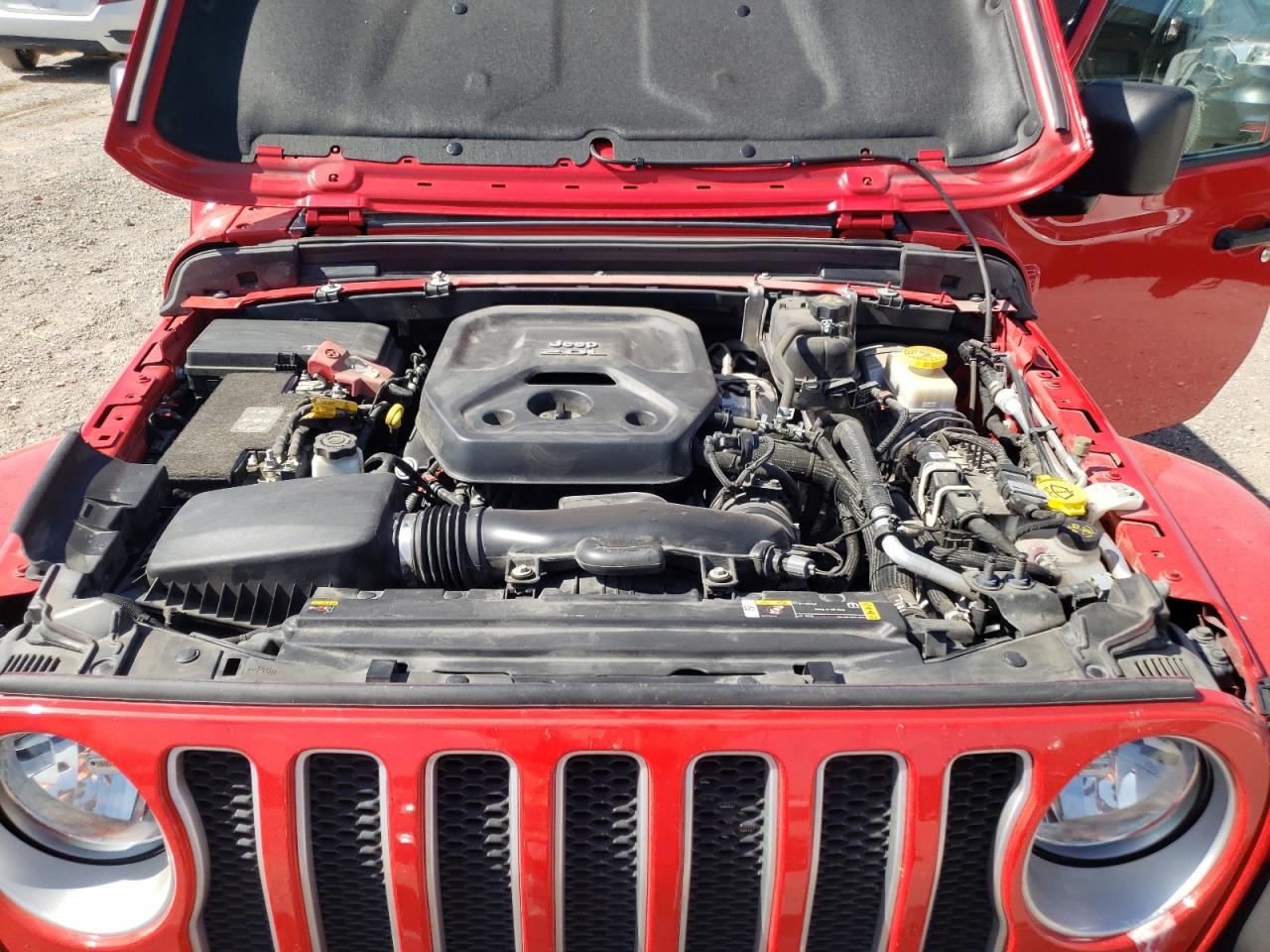 2022 JEEP WRANGLER UNLIMITED SAHARA VIN:1C4HJXEN7NW242625