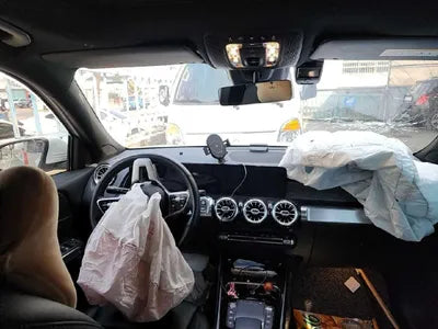 2021 Mercedes-Benz B 220 VIN: