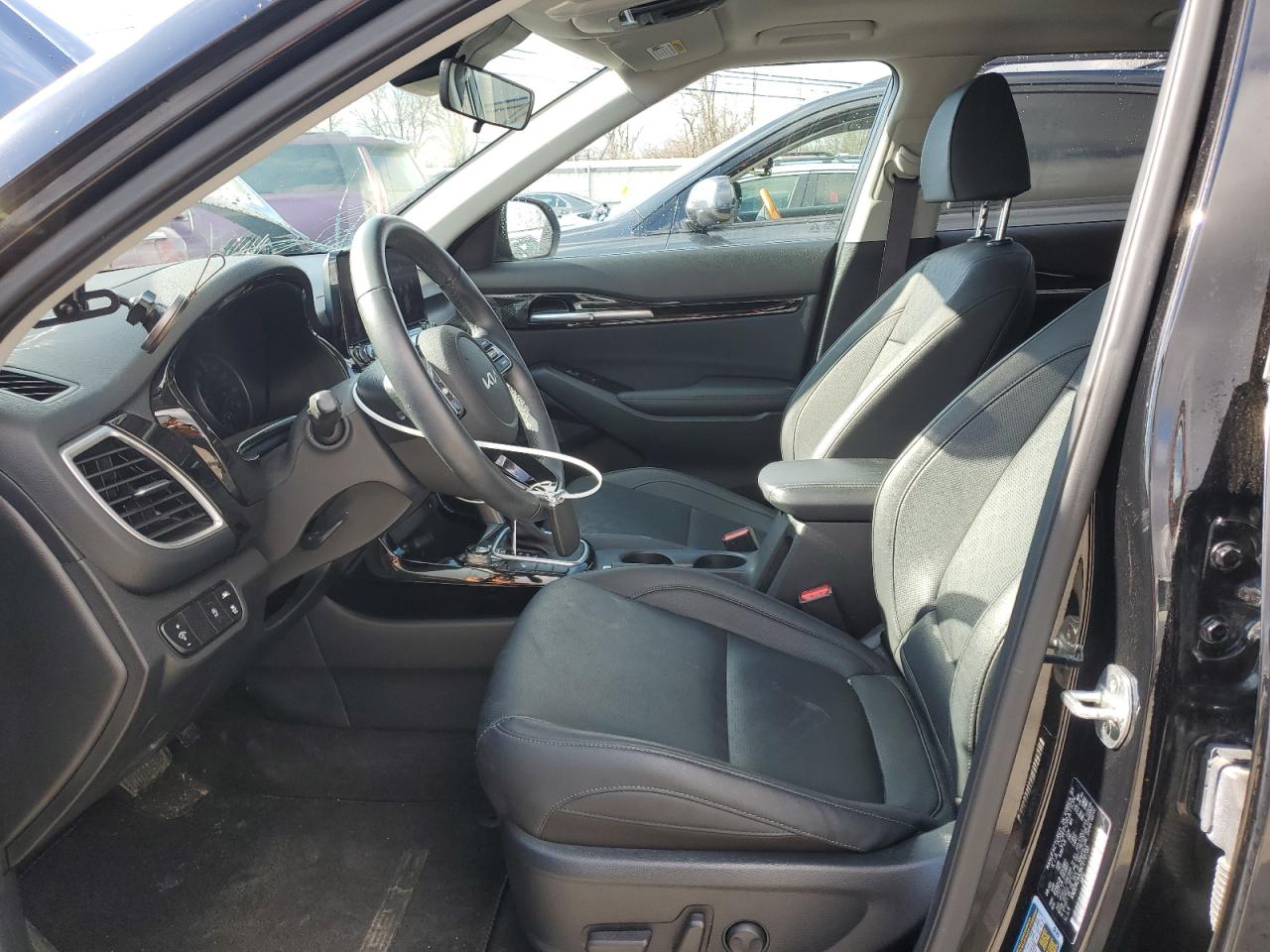 2022 KIA SELTOS EX VIN:KNDERCAA5N7270733