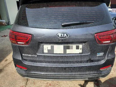 2018 Kia Sorento KNAPG81BDJA439364 VIN:KNAPG81BDJA439364