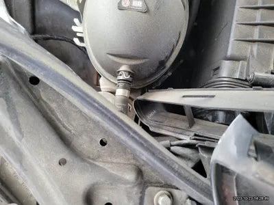 2016 Mercedes-Benz E 300 WDDHF5FB9GB305752 VIN:WDDHF5FB9GB305752