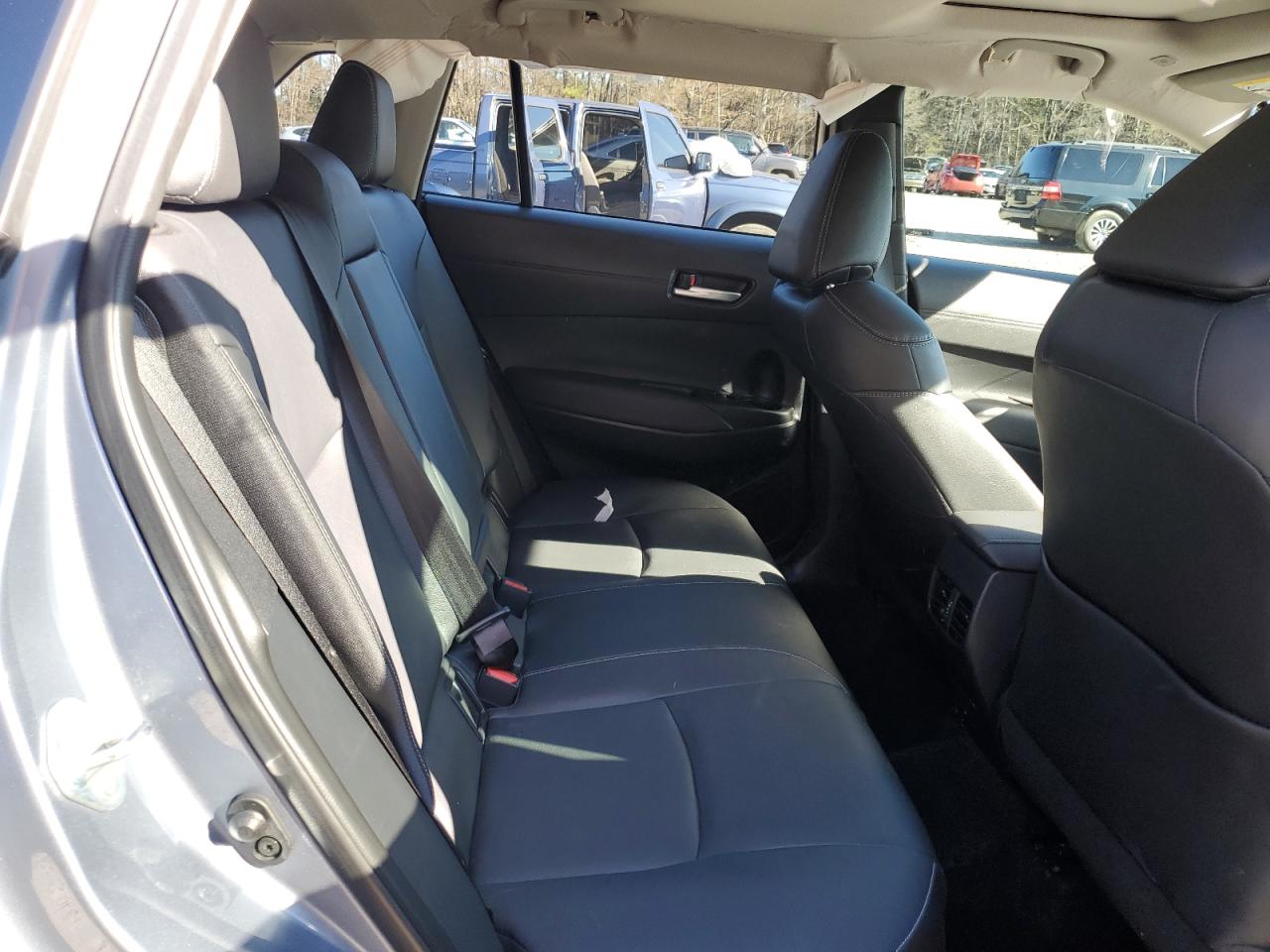 2023 TOYOTA COROLLA CROSS XLE VIN:7MUDAAAGXPV038137