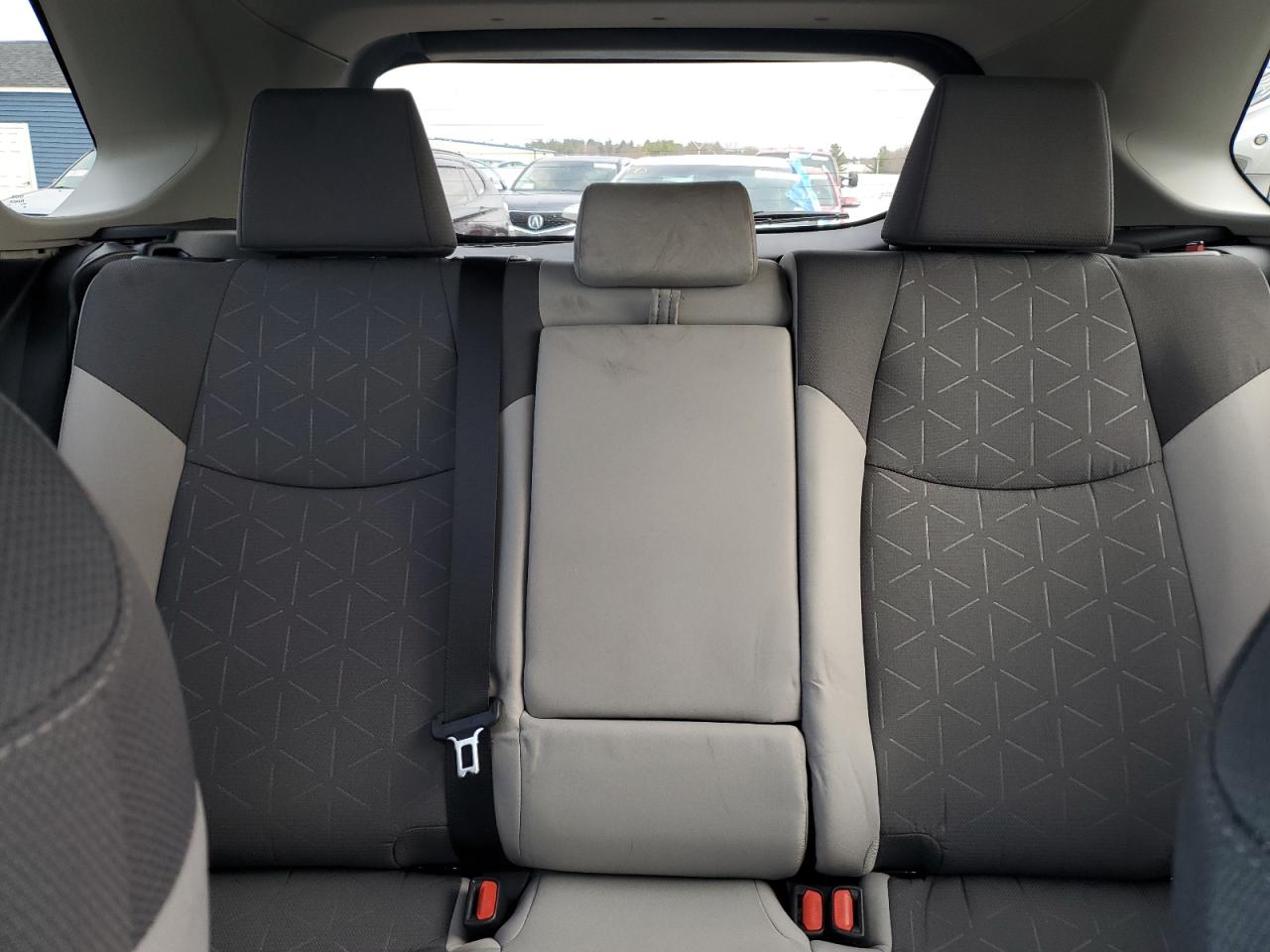 2024 TOYOTA RAV4 XLE VIN:2T3RWRFV5RW243907