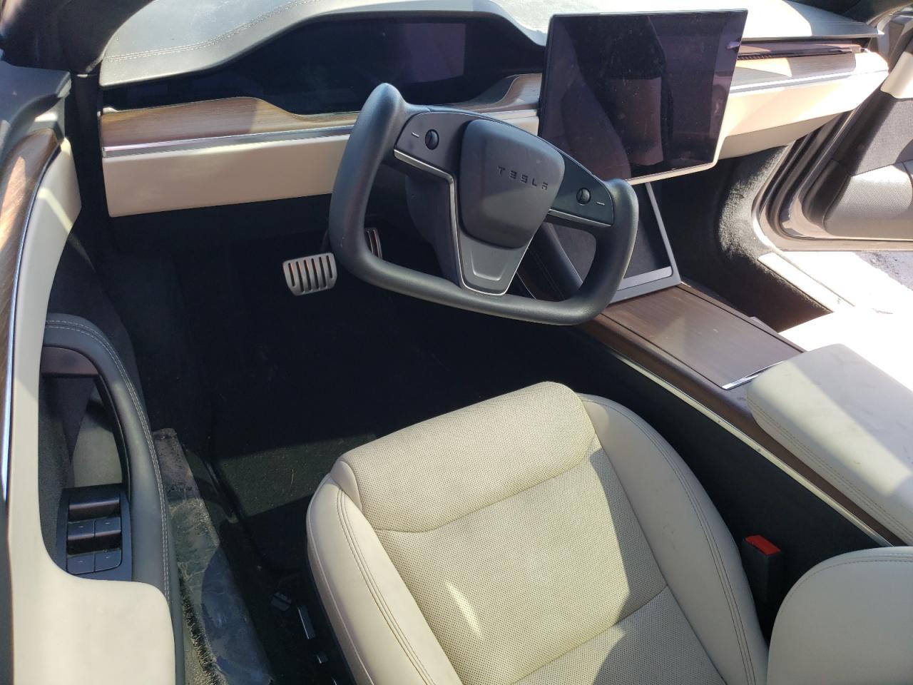 2023 TESLA MODEL S  VIN:5YJSA1E5XPF512330