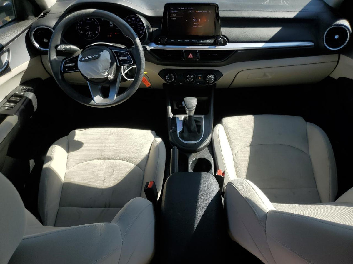 2022 KIA FORTE FE VIN:3KPF24AD4NE433378