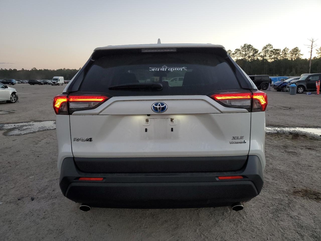 2022 TOYOTA RAV4 XLE PREMIUM VIN:JTMB6RFV6ND530049