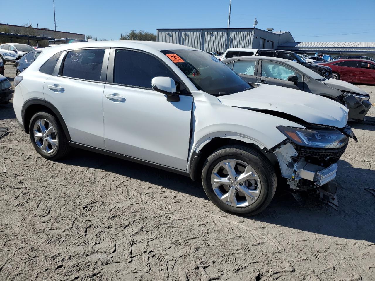 2023 HONDA HR-V LX VIN:3CZRZ1H32PM742029