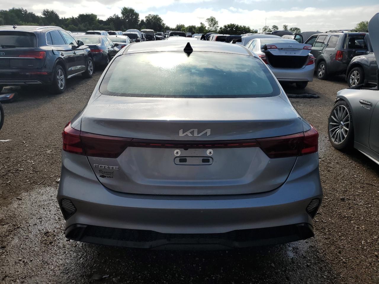 2024 KIA FORTE LX VIN:3KPF24AD5RE714109