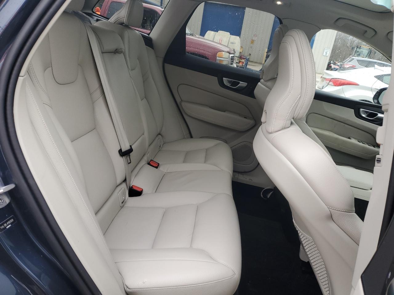 2024 VOLVO XC60 PLUS VIN:YV4L12RL4R1829838