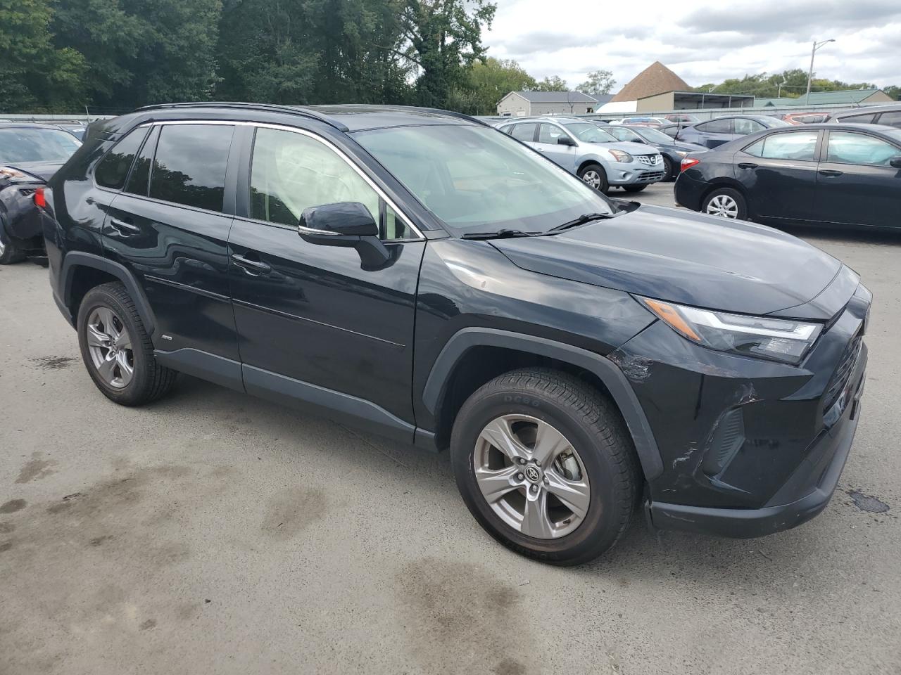 2022 TOYOTA RAV4 XLE VIN:JTMRWRFV5ND153003