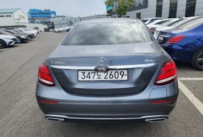 2020 Mercedes-Benz E 300 W1KZF5EB5LA817918 VIN:W1KZF5EB5LA817918