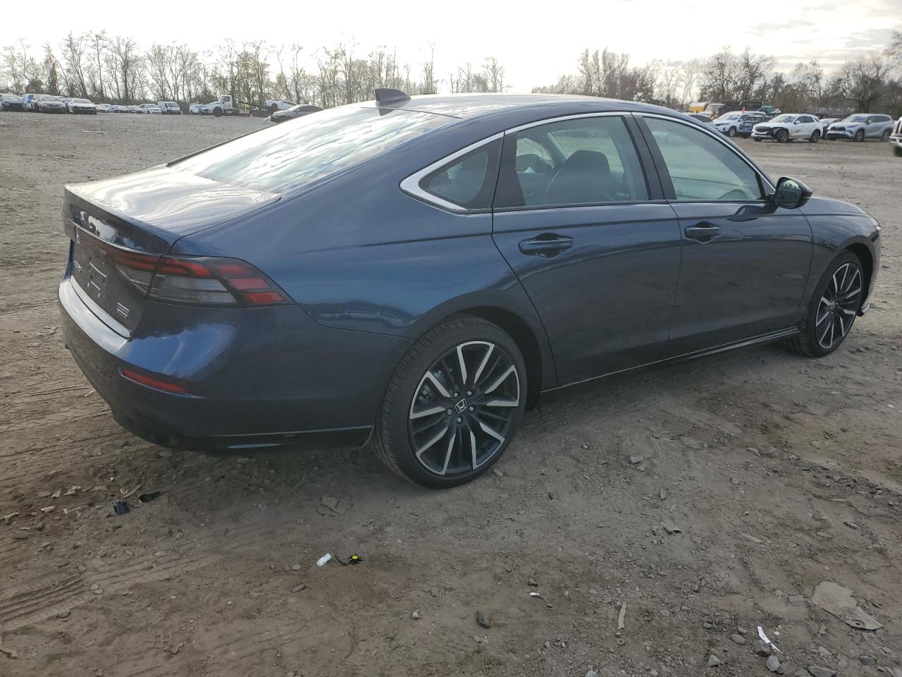 2024 HONDA ACCORD TOURING HYBRID VIN:1HGCY2F88RA043976