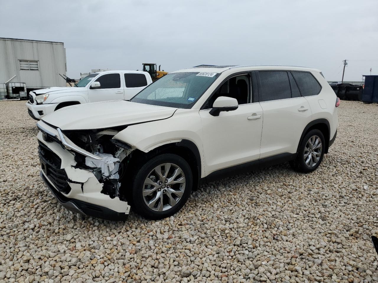 2024 TOYOTA GRAND HIGHLANDER XLE VIN:5TDACAB5XRS023046