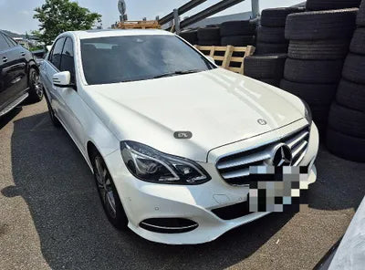 2016 Mercedes-Benz E 220 VIN: