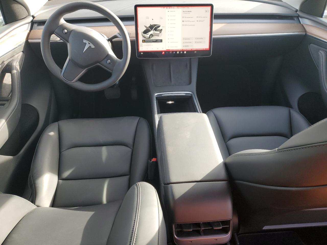 2024 TESLA MODEL Y  VIN:7SAYGDEE8RF089117