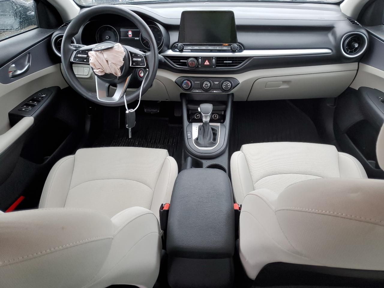 2022 KIA FORTE FE VIN:3KPF24AD9NE450323